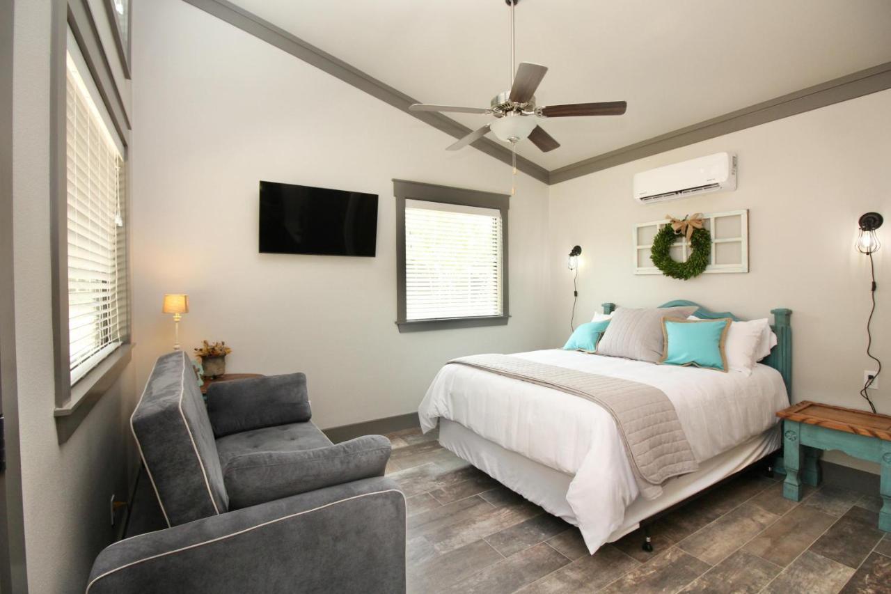 Green Acres Cottages - New Braunfels Suite Wimberley Eksteriør billede