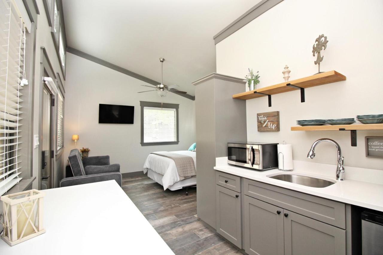Green Acres Cottages - New Braunfels Suite Wimberley Eksteriør billede